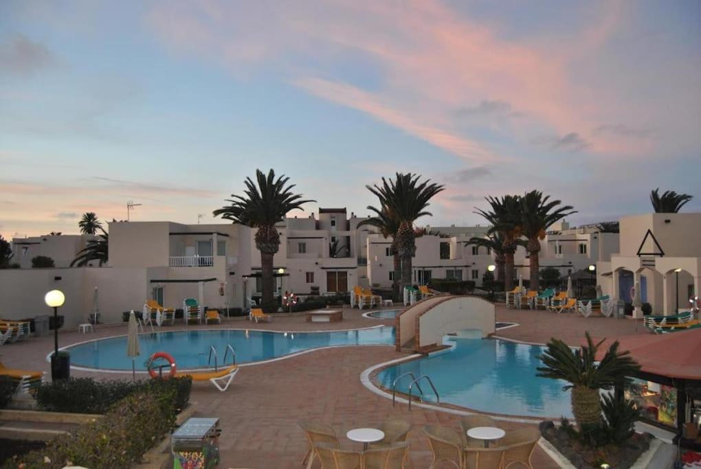 Corralejo Suite Pool & Gardens - Alisios Playa Extérieur photo